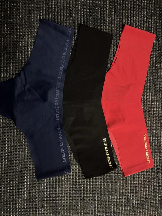 Chiloti Victoria's Secret thong marimea S