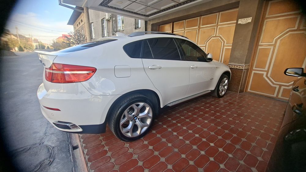 BMW X6 e71 2010 yil
