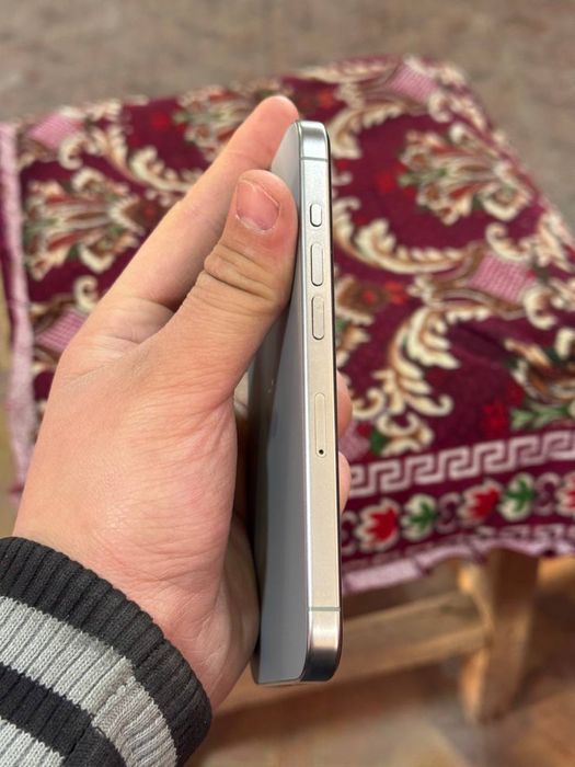 iPhone 15 pro sotiladi.