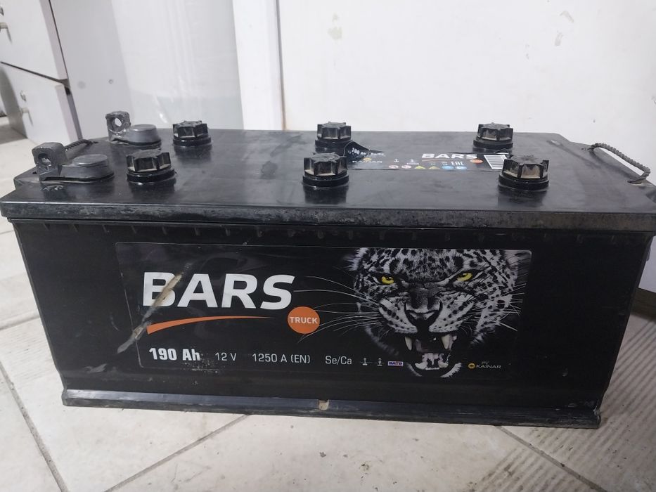 Аккумулятор б/у 190Ah в хорошем состоянии