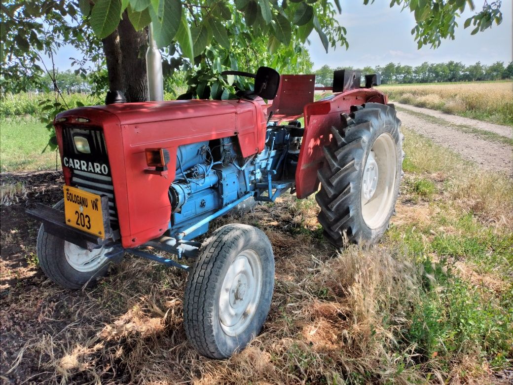 Tractor carraro cu carte de România