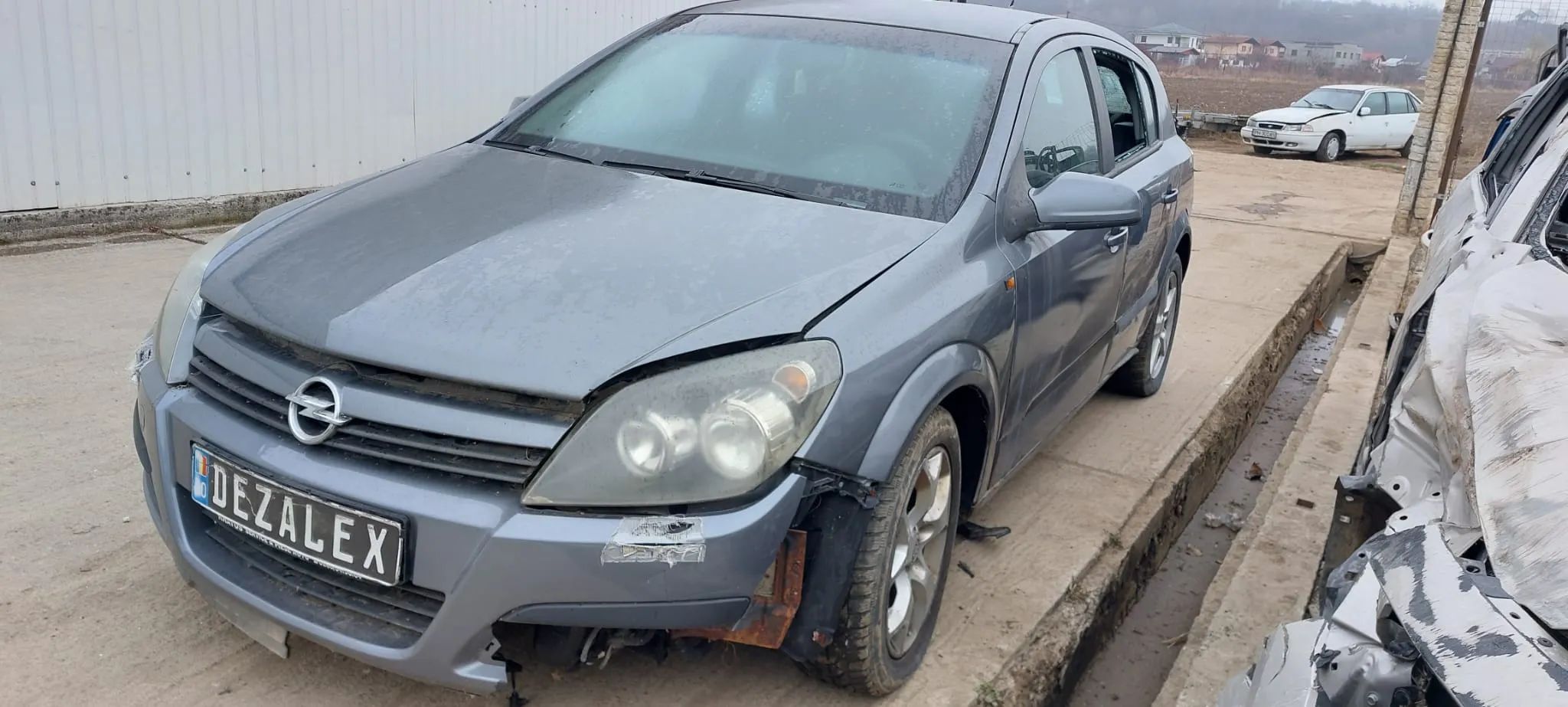 Dezmembrari Opel Astra H HATCHBACK 1.9CDTI 6 trepte