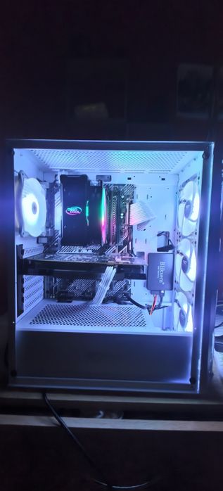 гейминг компютър