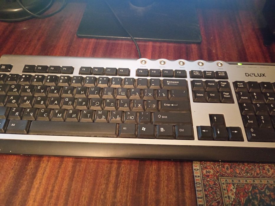 Продаю компьютер б/у в хорошем состоянии