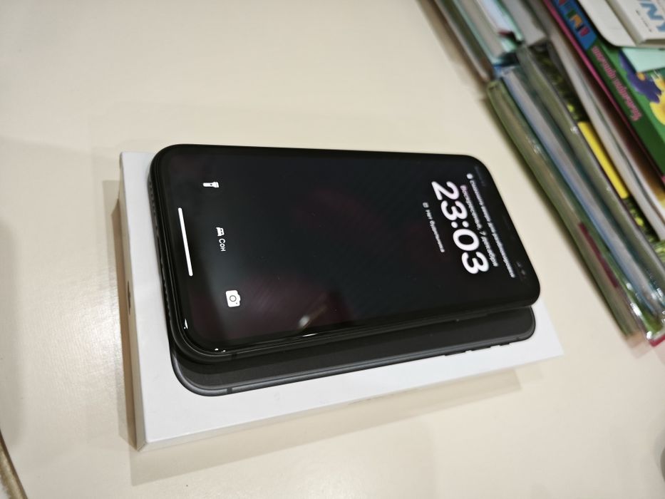 Айфон 11  64  ги