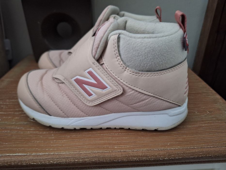 Детски зимни обувки NB