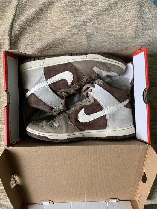 Nike dunk light chocolate