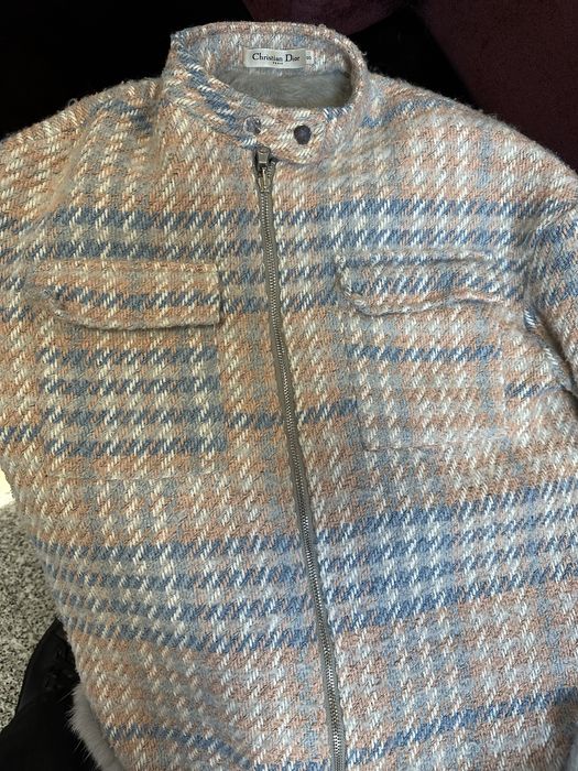 Женская меховая куртка