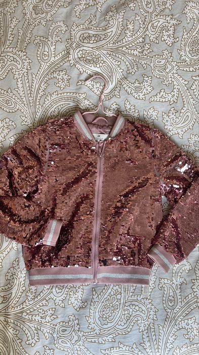 Детская курточка на девочку