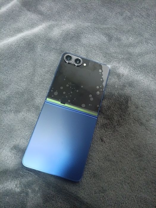 Samsung Z flip7 blue shadow 12gb/256gb