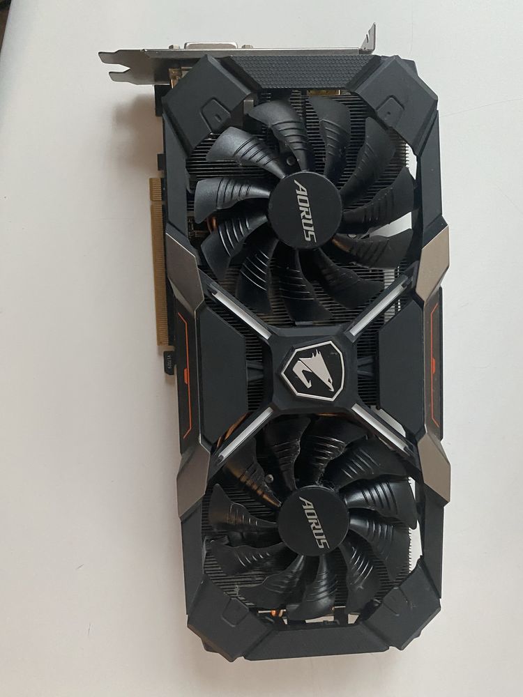 Видео карта Gigabyte AORUS XTR RX580 8GB