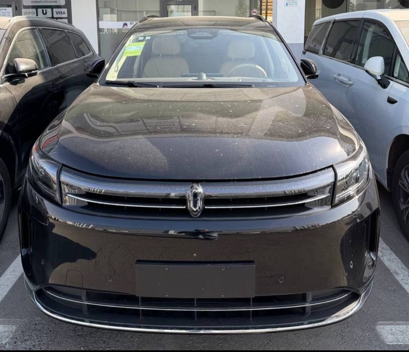 AITO M7 2025 5seats 6seats от 40.000$ до 50,000$