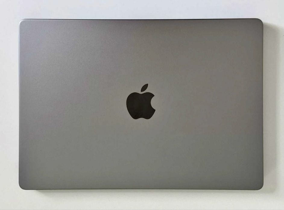 Macbook Pro 14 M1 Max 10 CPU 32 GPU 64GB RAM 4TB SSD Space Grey