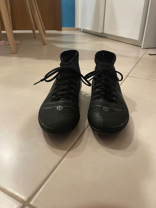 Nike mercurial калеври за истинска трева