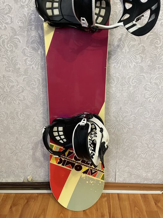 Placa snowboard 143 cm atomic cu legaturi