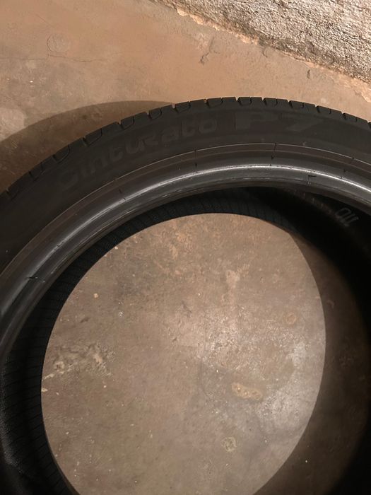 Vand cauciucuri pirelli 235/40/19
