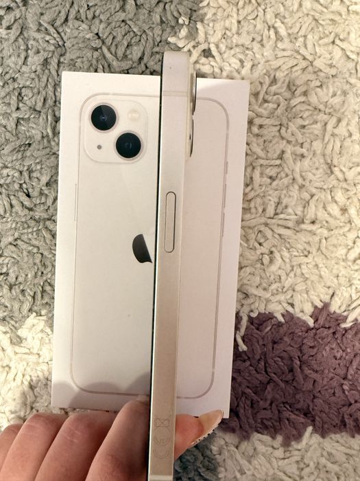 Telefon mobil Apple iPhone 13, 128GB, 5G, Starlight