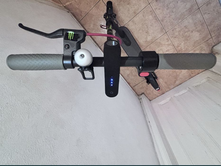 Електрическа тротинетка Xiaomi m365