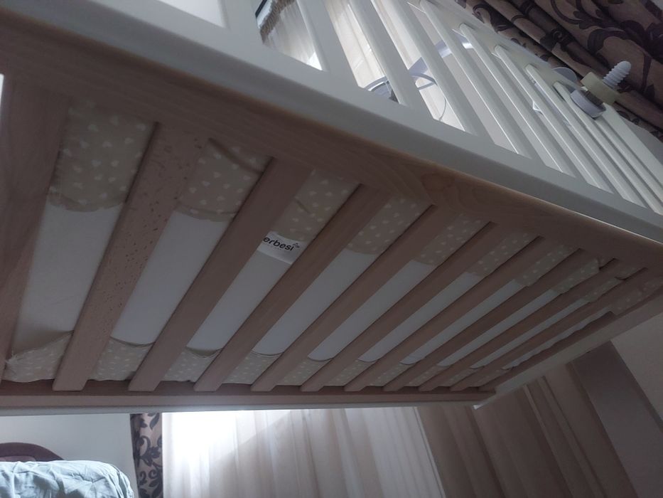 Vând pătuț pentru copii de foarte buna calitatecalitate.