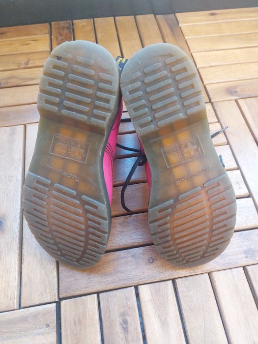 Dr. Martens боти