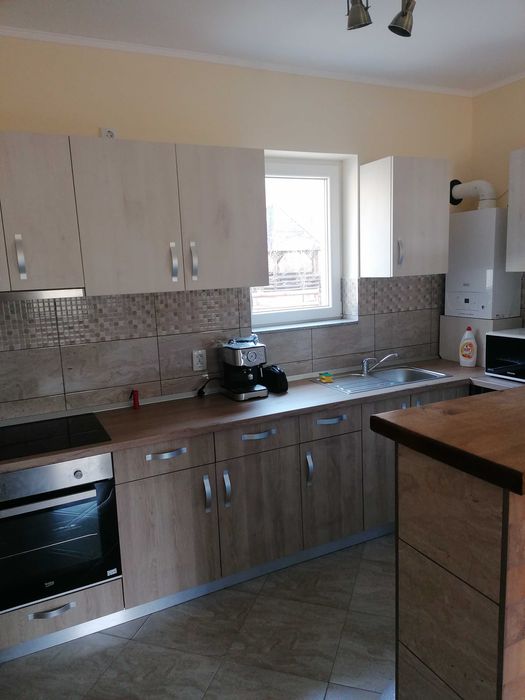Închiriez casa noua pe termen lung in Carbunari.
