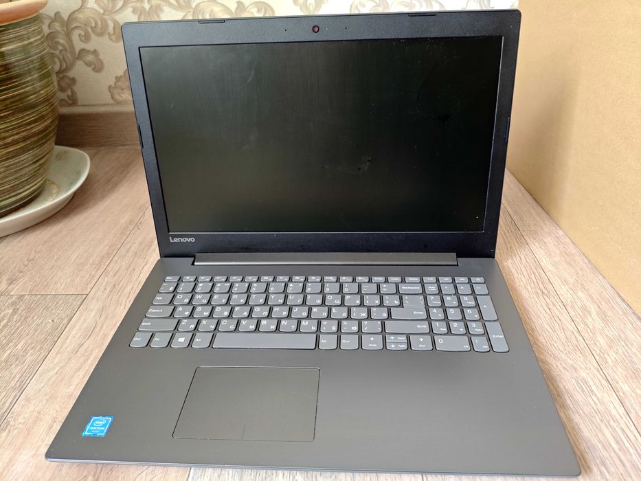 Lenovo ideaPad 320-15IAP