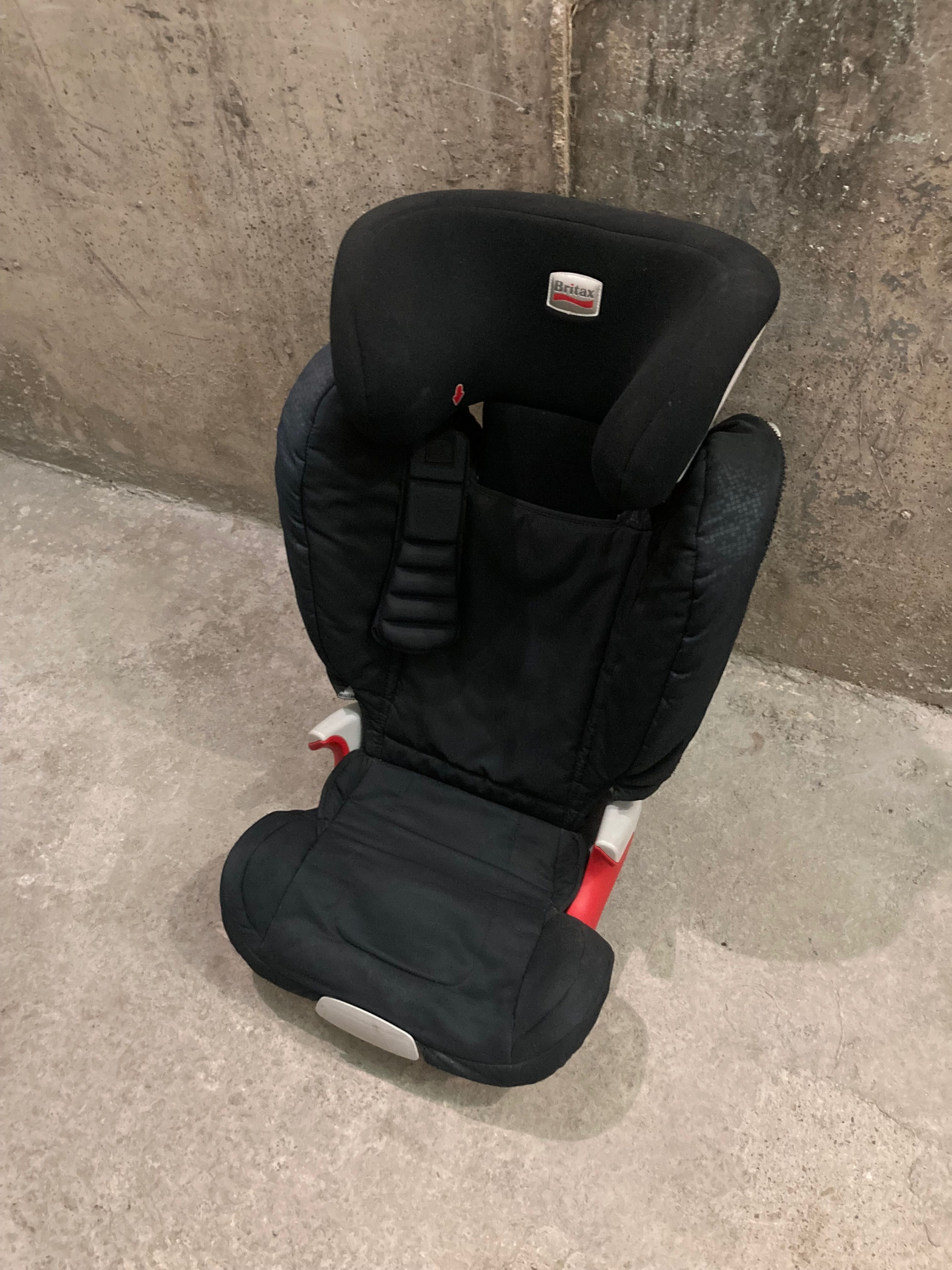 Столче за кола Britax isofit