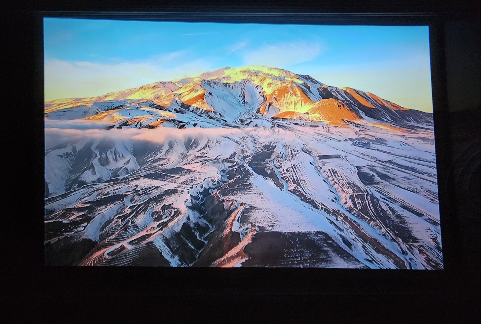Proyektor Ultra HD 8K NeW 2024