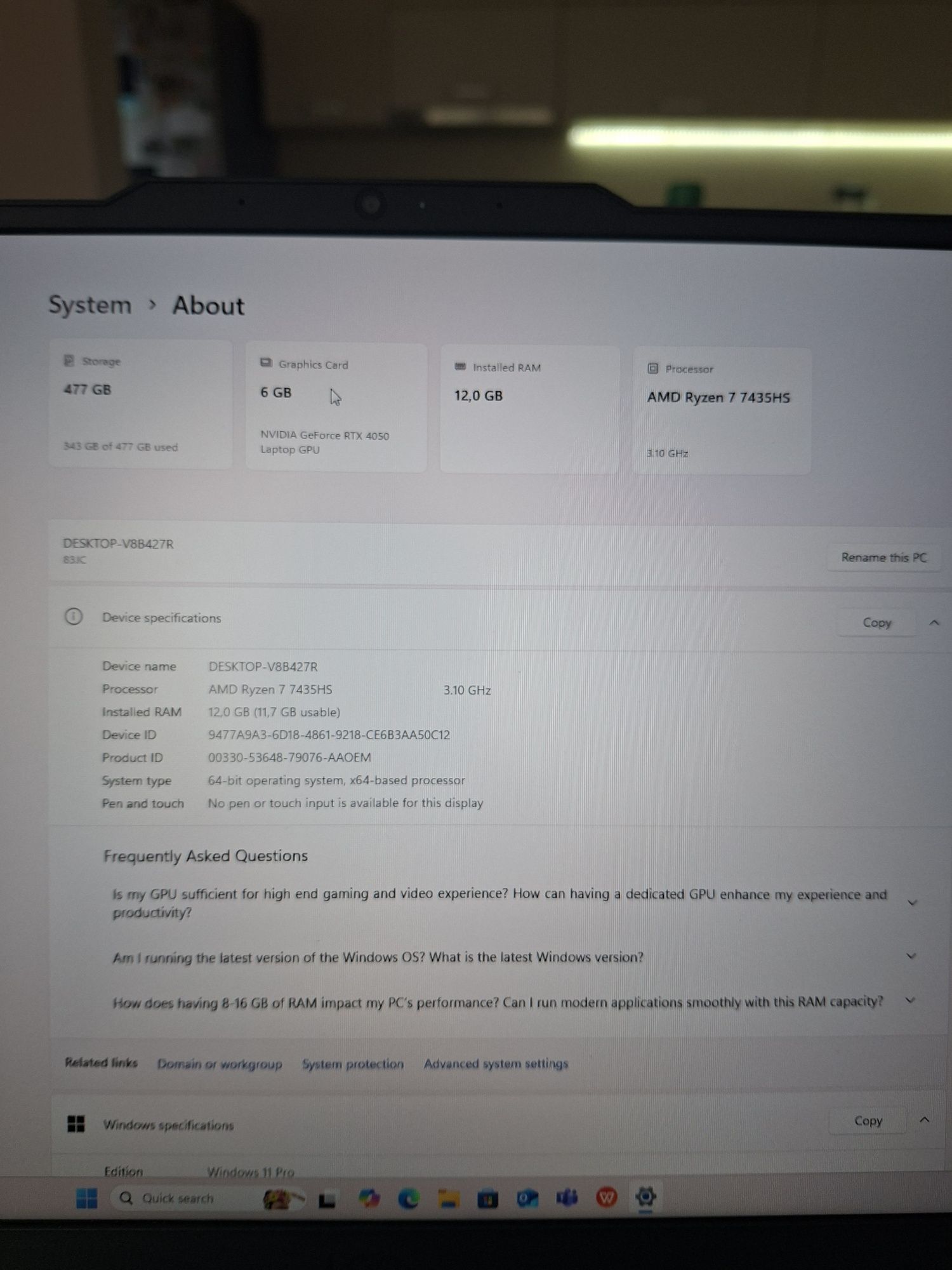 Продавам Laptop Lenovo LOQ 15ARP9