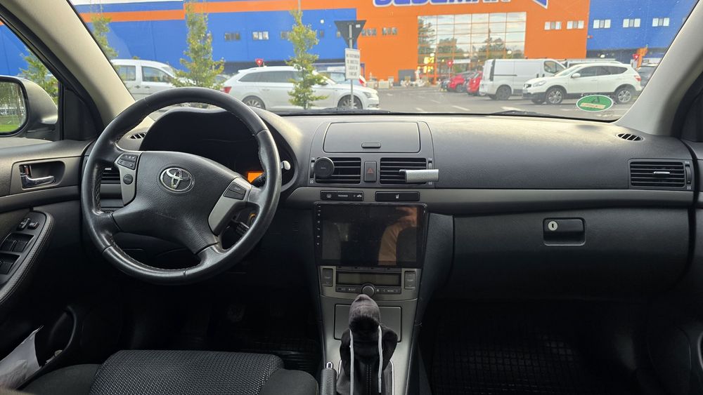Toyota Avensis 2 Combi
