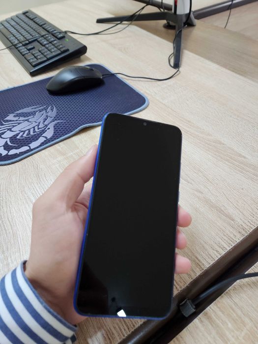 Redmi 9A srochni sotiladi