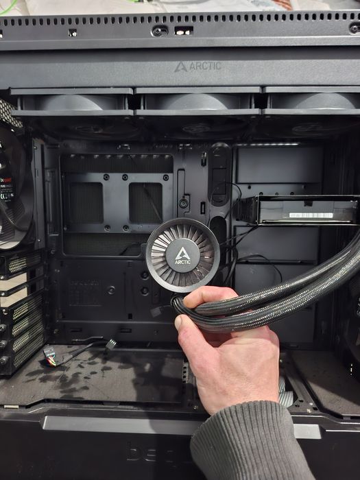 Arctic Liquid Freezer III 360 Black