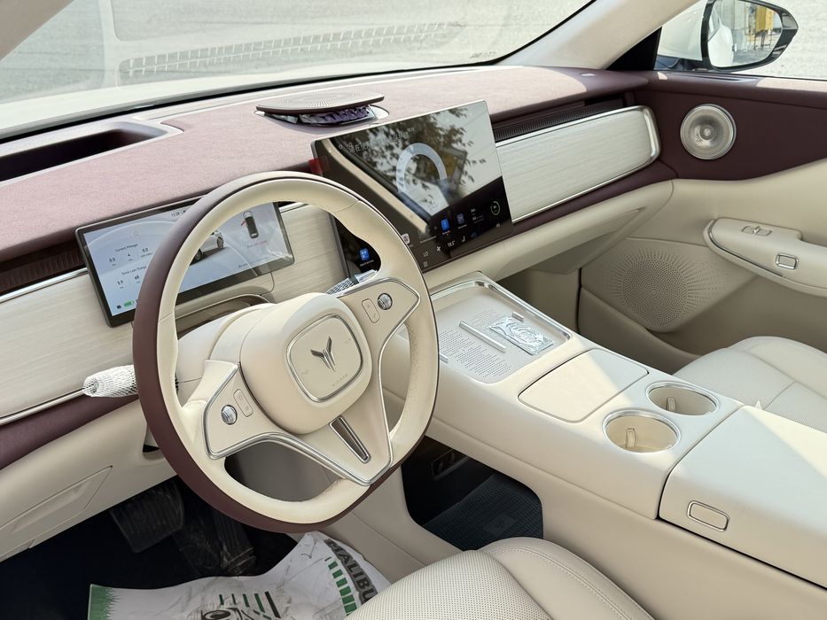 VOYAH courage (2026)