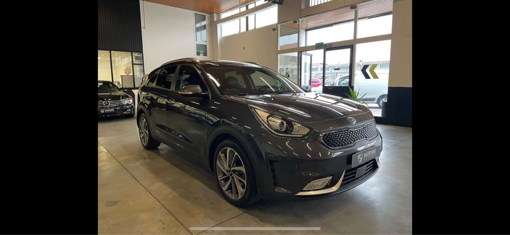 Kia Niro 2017 1.6 hybrid - 162000km carte service