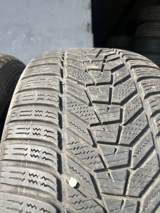 2 бр. зимни гуми 255/50/19 Hankook DOT 2421 6 mm