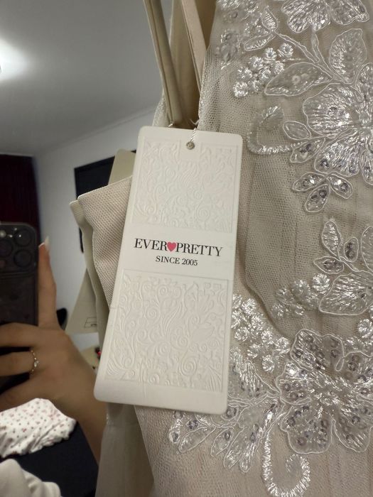 Rochie mireasă, nouă cu etichetă