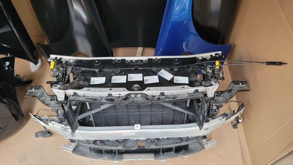 Части за челен удар БМВ М8 BMW M8 F91 F92 F93 Предница за БМВ М8 BMW