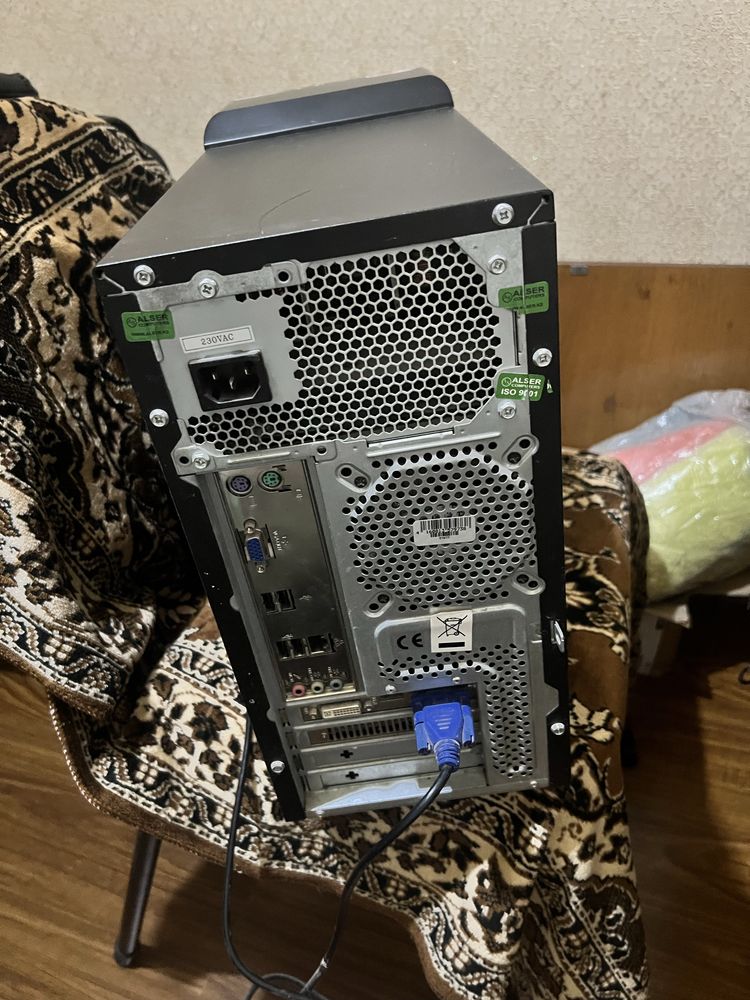 Продаю процессор INTEl CORE I3