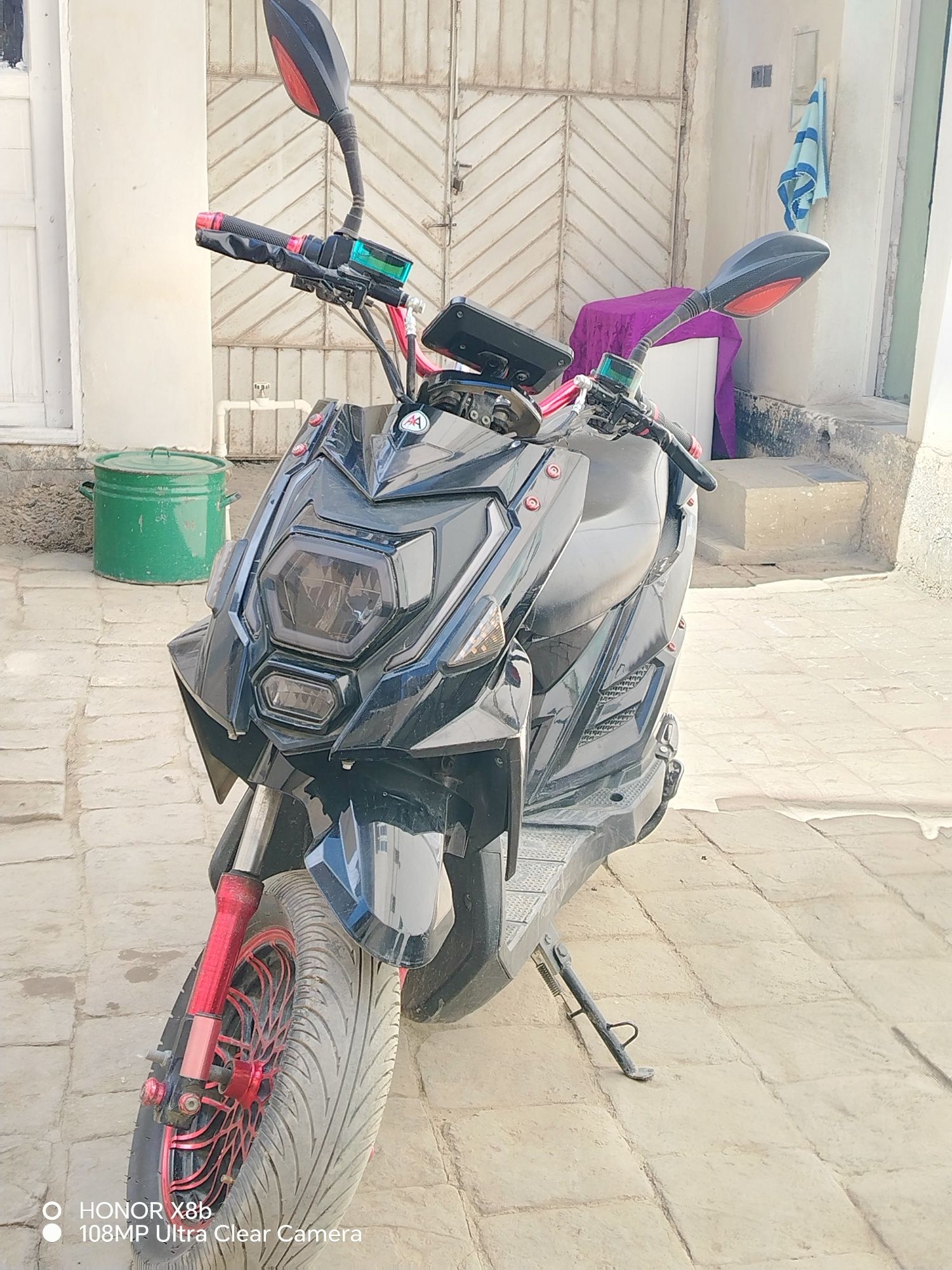 Skuter Armada Motors