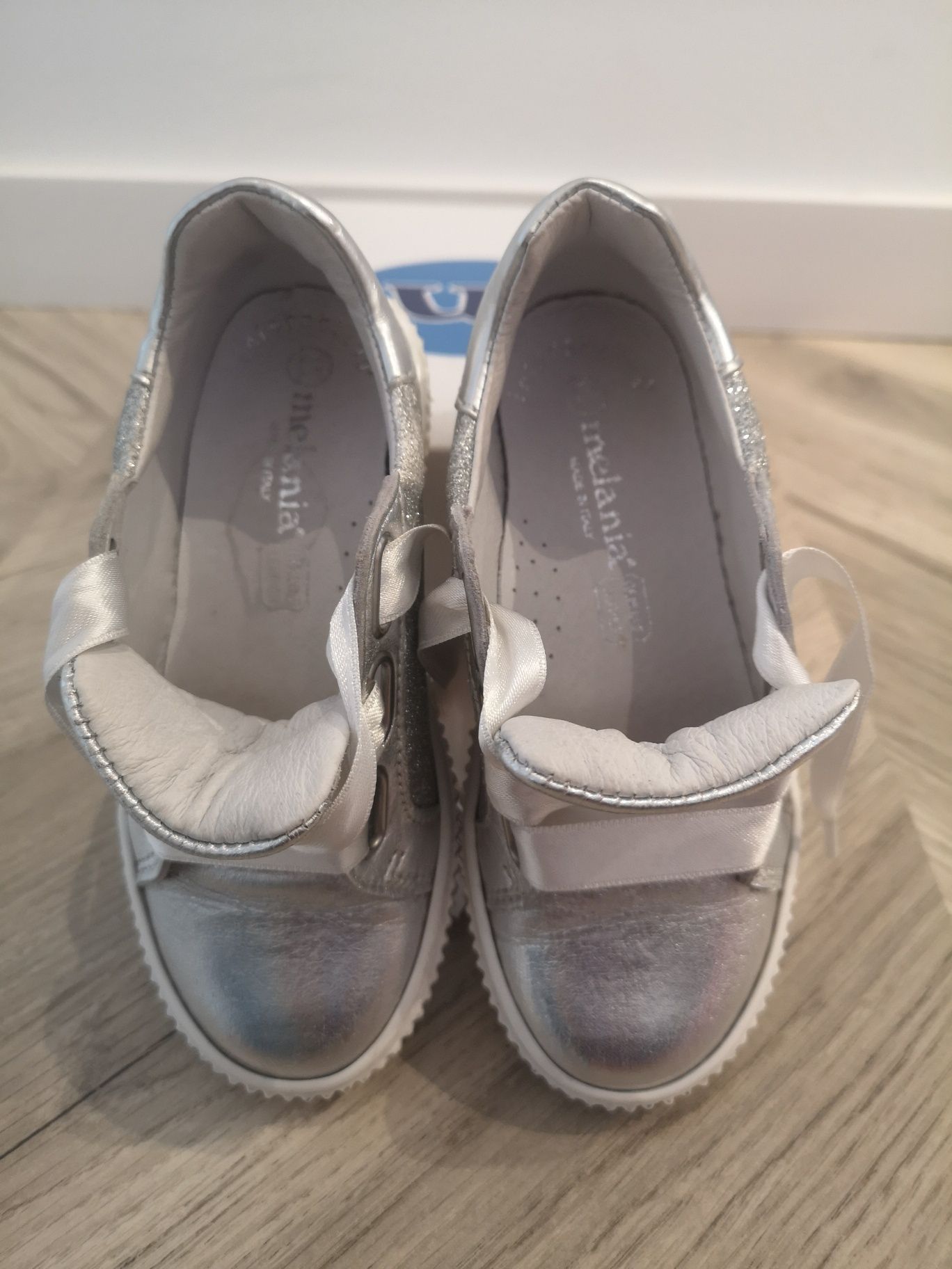 Pantofi sport Melania din piele pentru fetite marimea 28, 18 cm