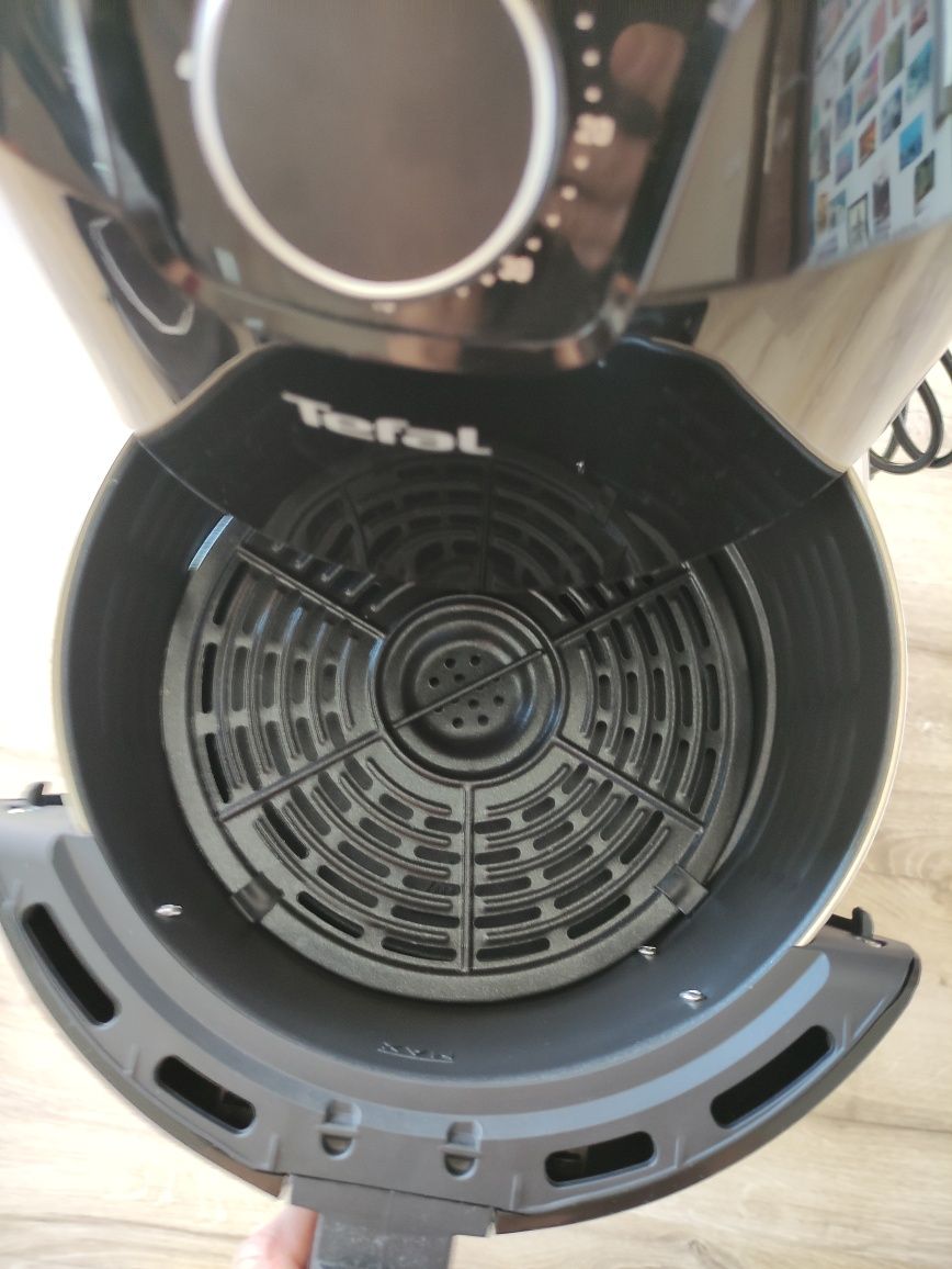 Еър фрайър Tefal 4.2 l