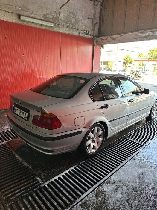 Seria 3 E46 320D 136 Cai
