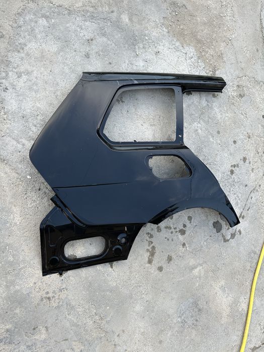 Aripă dreapta spate vw golf 7.break.