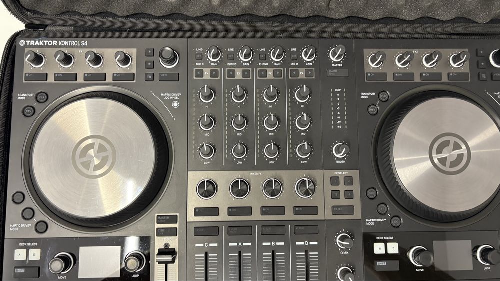 Traktor s3 mk3 consola dj
