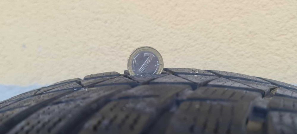 Зимни гуми 225/55/17  Джанти 17/7J  114мм /5