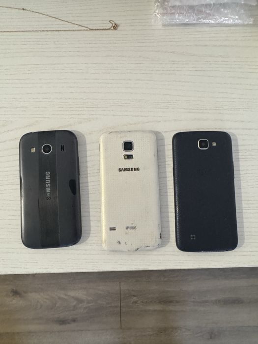 Продам 3 телефона