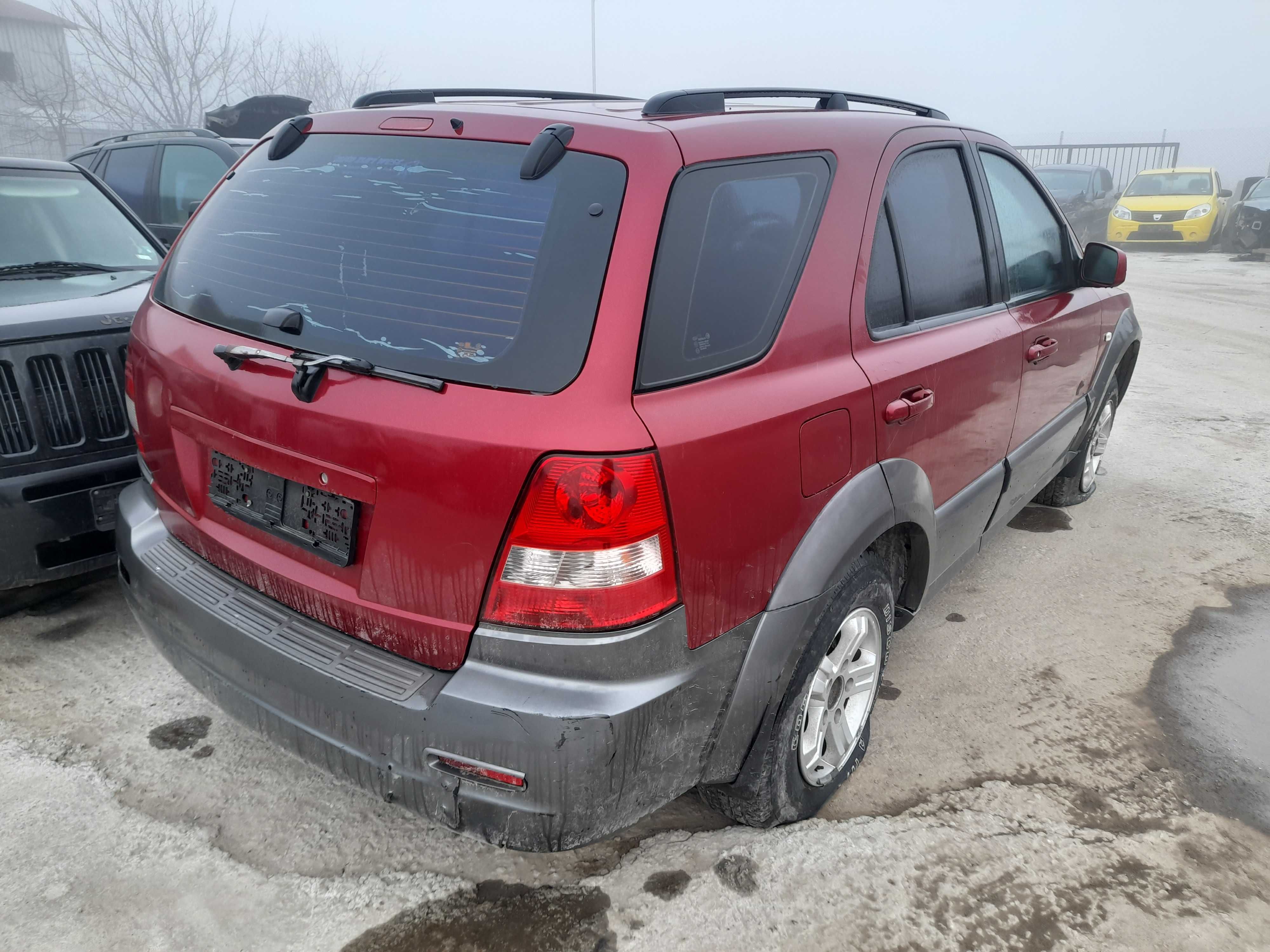 На части! Kia Sorento 2.5 DCR