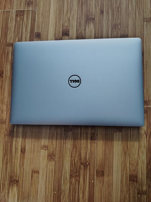 Dell XPS 9550 in stare bună