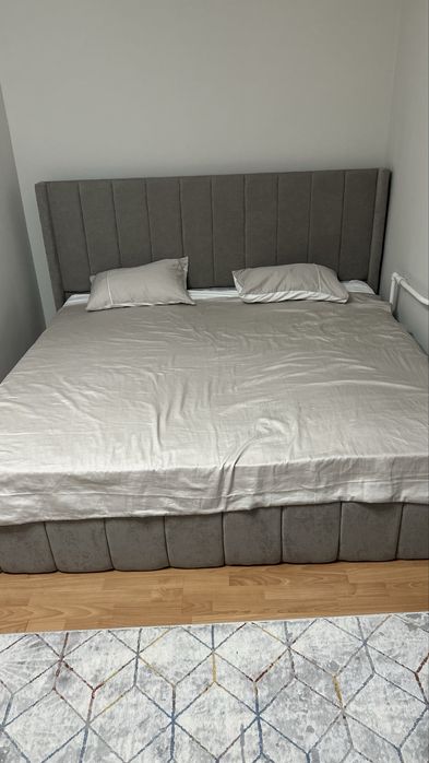 Продается кровать размером 200*200