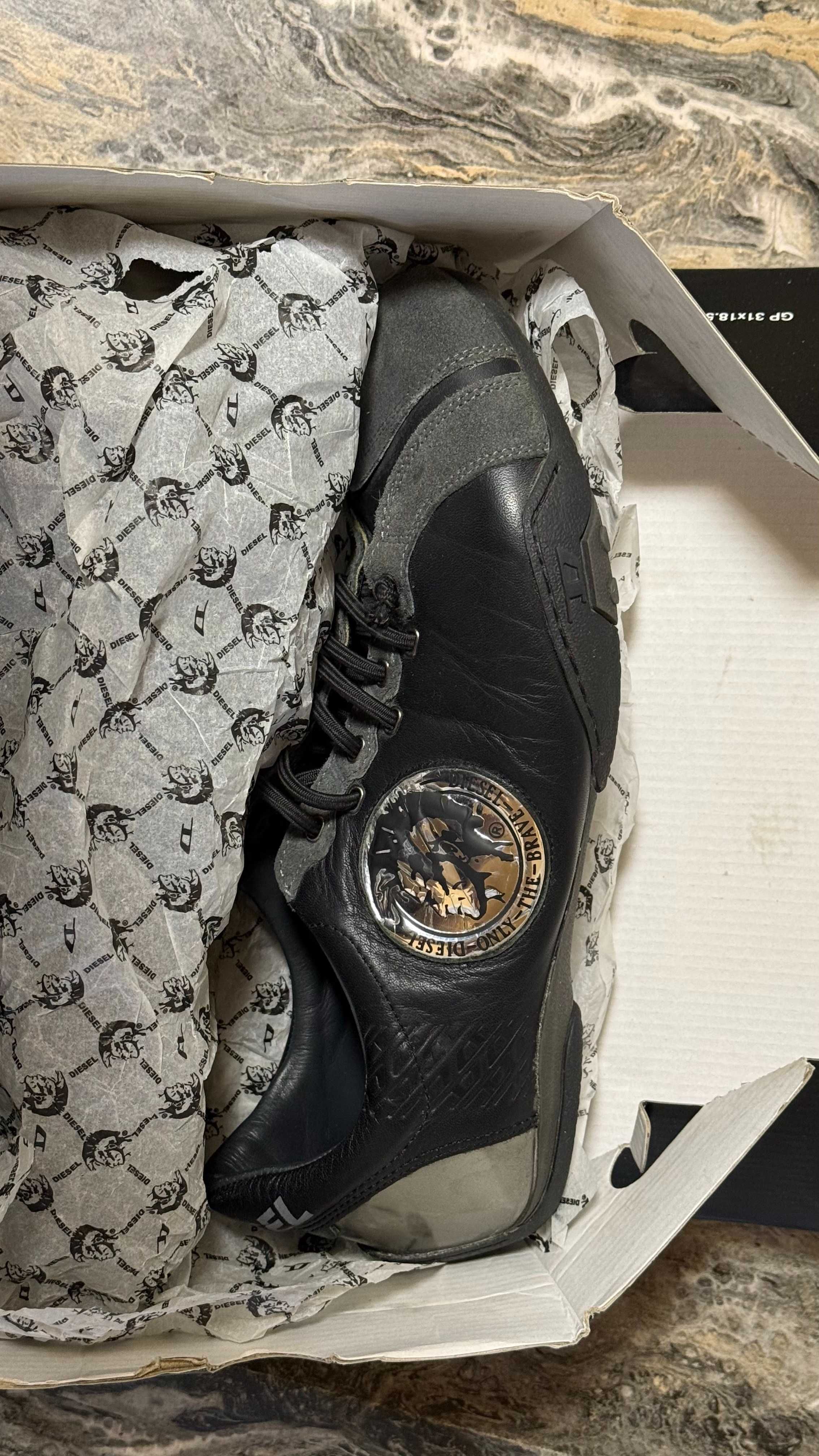 Pantofi sport/casual Diesel ,piele naturala ,mărimea 44 ,ca noi.